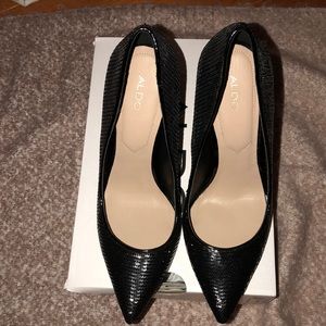 Black Aldo sequence heels